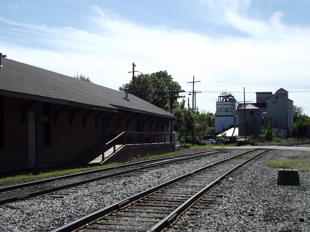 Rail Yard. by JBTHEMILKER