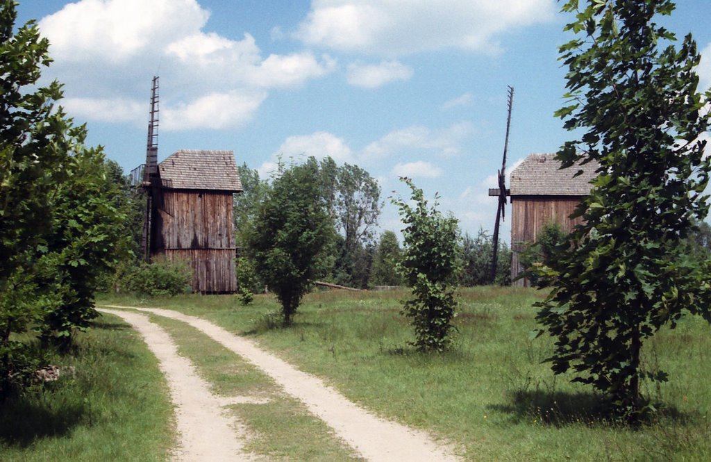 Radom - Skansen by Marek Grausz