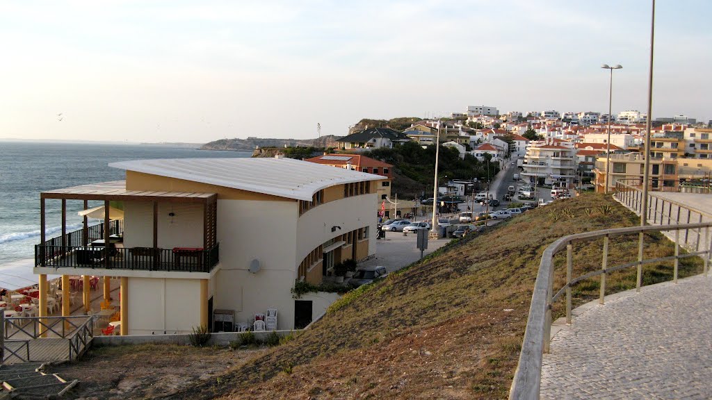 White Sand Beach, Lourinhã by Luis Marques