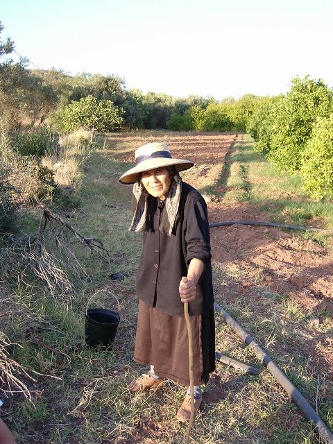 Fonte Salgada - TAVIRA - Encontro com uma algarvia by portugalia