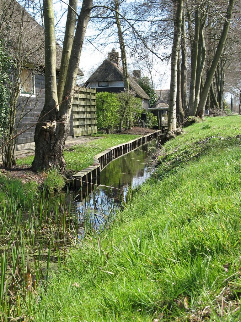 Giethoorn (Little Venice of Holland) by mshirst