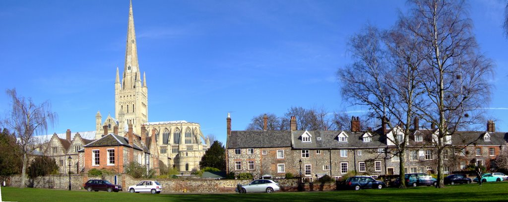 Cathedral Close by otterman