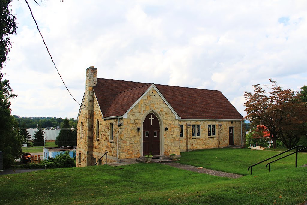 7th Day Adventist Church, Front (Radford, Virginia) by jonmac33