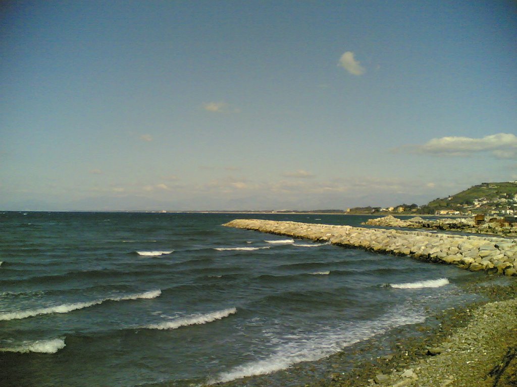 Agropoli - Foce del fiume Testene by Carlo I.