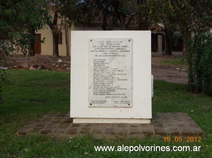 Lujan - Homenaje a las Mujeres de Lujan (www.alepolvorines.com.ar) by alepolvorines