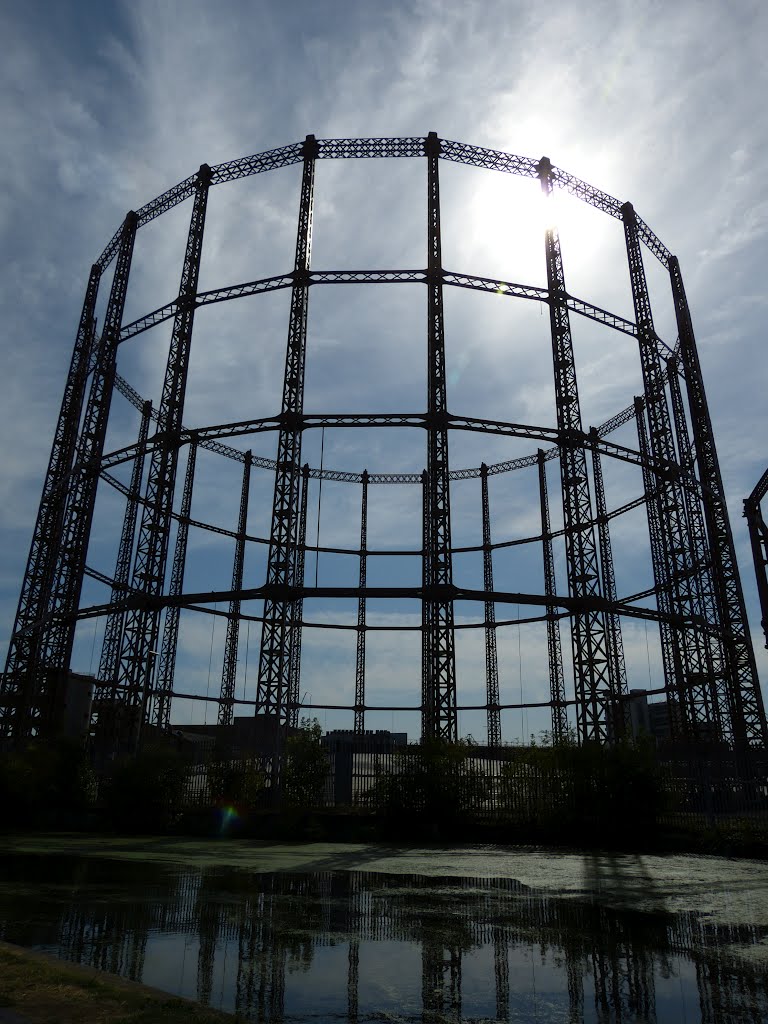 Hackney Gas Works by DW1501