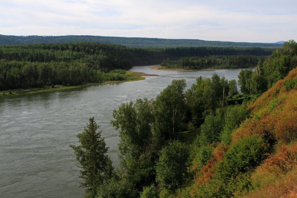 Peace River at Hudson's Hope. BC Canada by www.chrisogdenphotography.co.uk