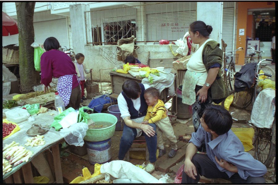 Street Market 2000 by Tony Smull