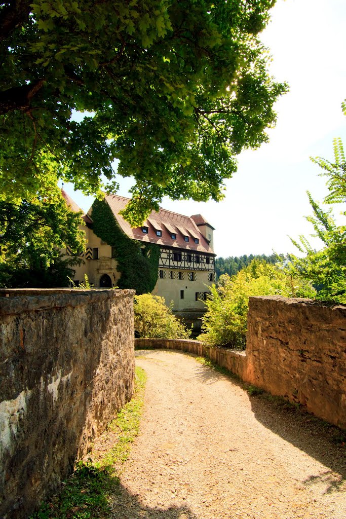 Ahorntal-Burg Rabenstein-Fränkische Schweiz- D by gregor.h