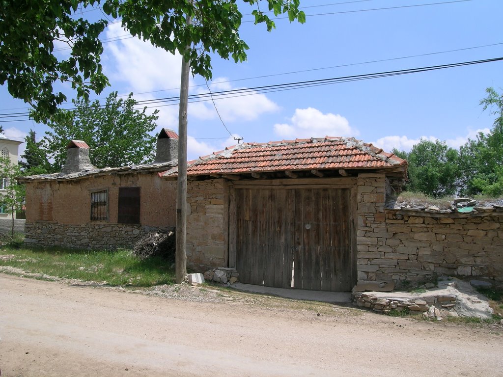 20930 Gömce/Bekilli/Denizli, Turkey by Sahin Top