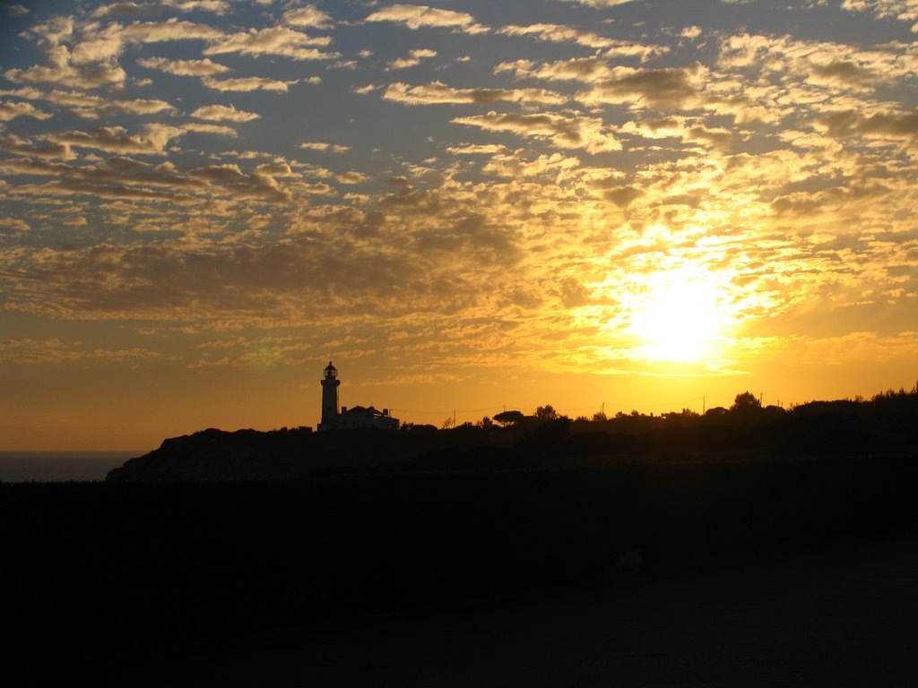 Cabo da Rocha. Faro de Alfanzina. by Benito R. Moran