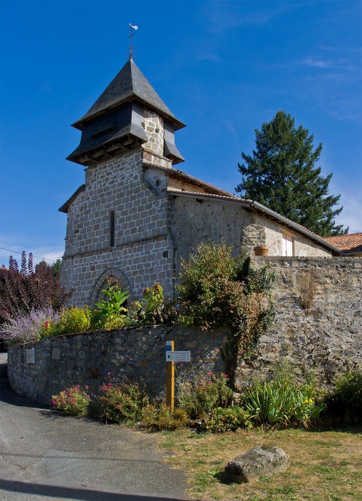 Chéronnac church - Sep 2012 by Mike Stuckey