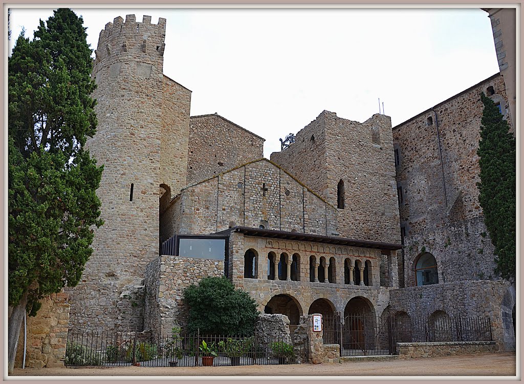 Sant Feliu de Guixols by Milketa