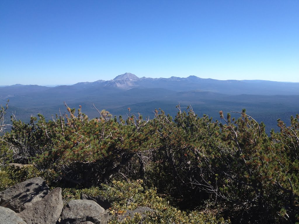 Towards Lassen by aliandjgohiking