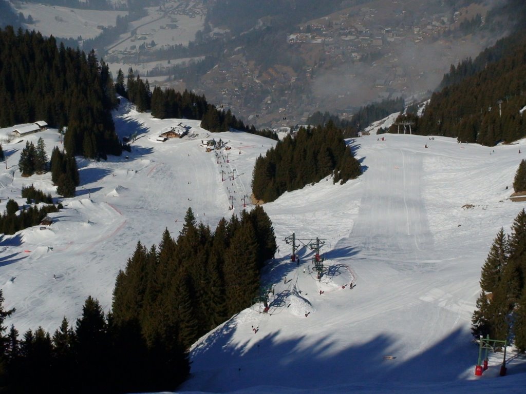 Super-Chatel seen from the top of the Black by Roberto.Divia