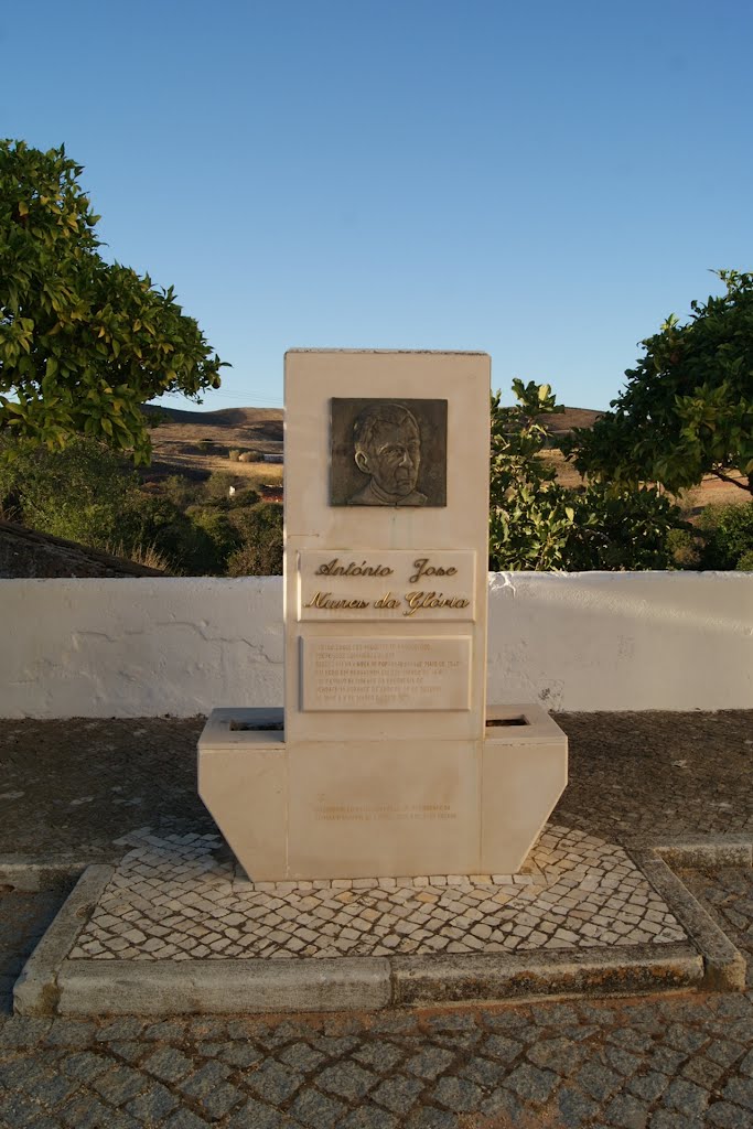 BENSAFRIM - Bensafrim - HOMENAGEM AO PADRE ANTÓNIO JOSÉ NUNES DA GLÓRIA by LUÍS A. D. LIBERAL