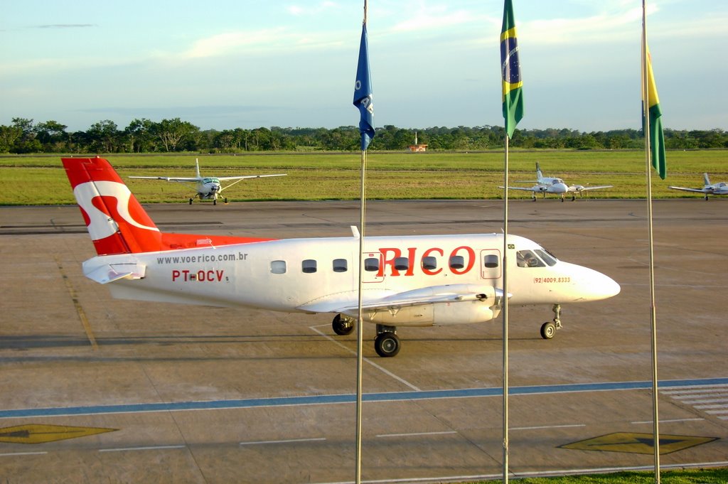 Bandeirante (EMB-110) RICO Linhas Aéreas - Aeroporto Presidente Mécide by Eduardo de Araujo Ma…