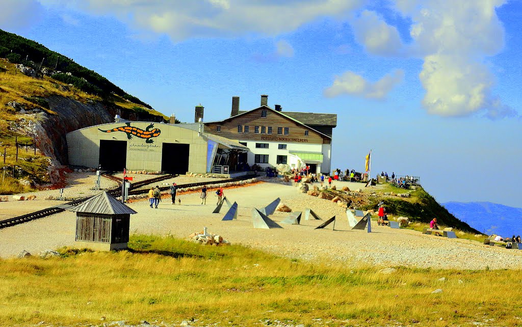 Schneebergbahn - Berghaus Hochshneeberg - (1800 m.n.m.) by valsoraj