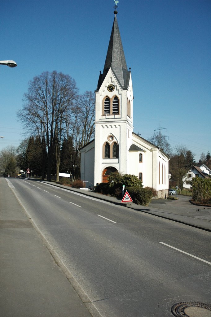 Ev.Kircke in Oberbantenberg by s.hermoni