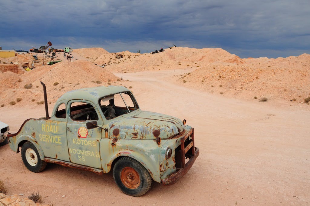 Woomera tow service by singing geo