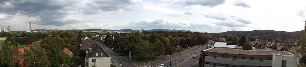 Panorama Bonn Regierungsviertel und Siebengebirge by holger wichart