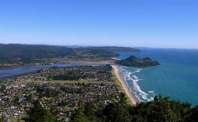 Pauanui summit by puddydaddy