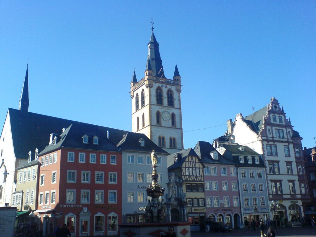 Church St.Gangolf, Trier, Germany by Jean Herbrink