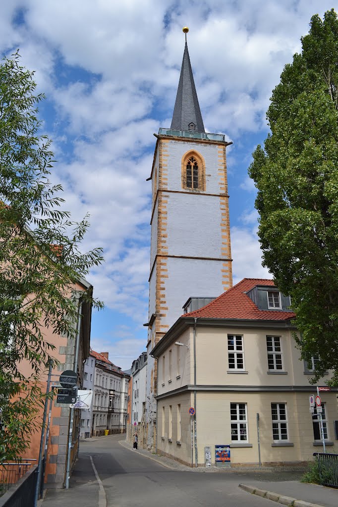 Erfurt - Blick auf die Nikolaiturm by Canadian Mike