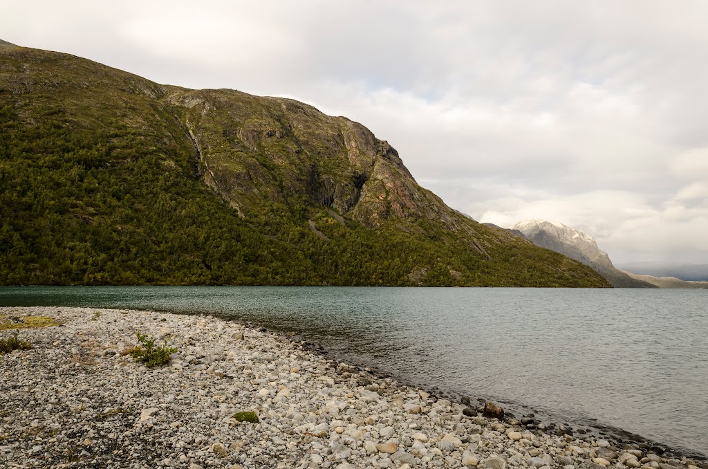 Lake Gjende and view to Veslvjellet by Zaphod Beeblebroxx