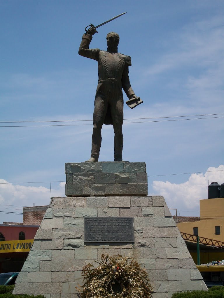 Monumento a José María Liceaga by 51Pin