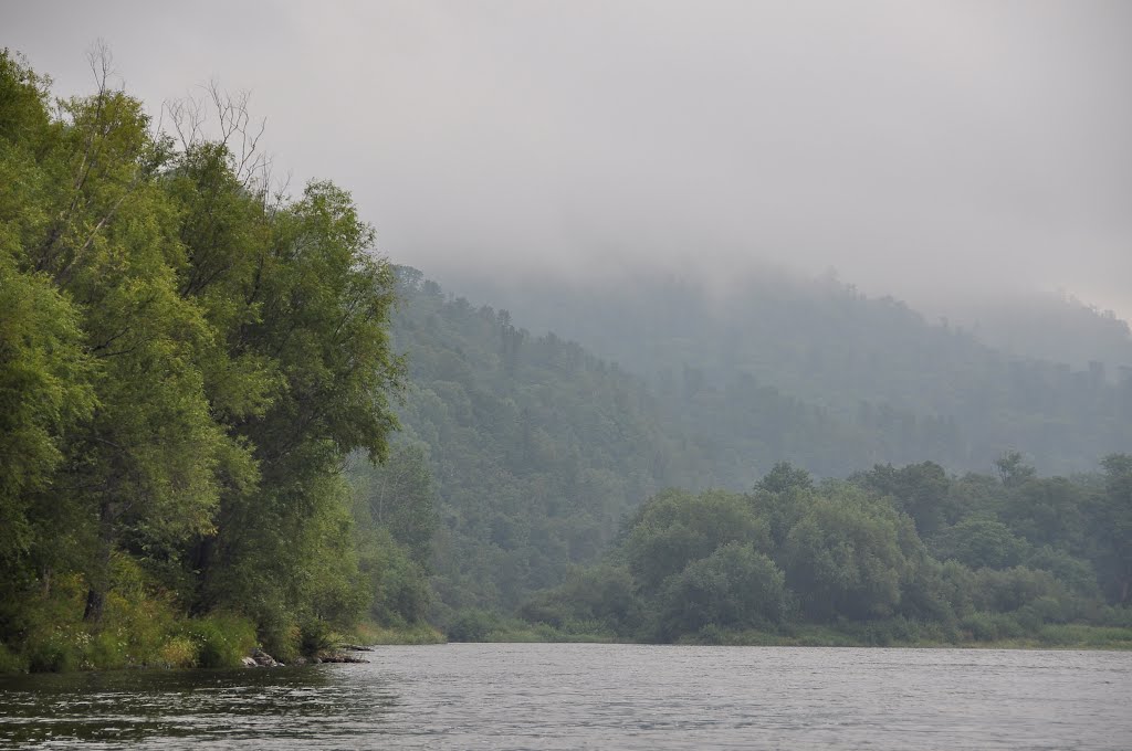 Fog above Bolshaya Ussurka (former Iman) River by IPAAT