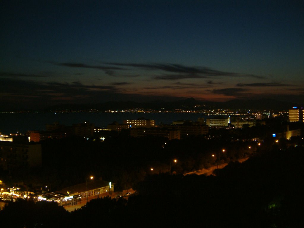 Night view Playa de Palma by palme