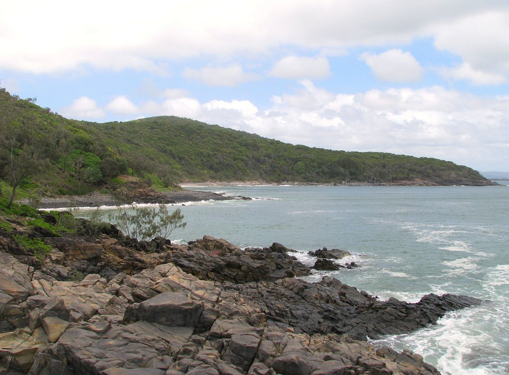 Looking west at Noosa National Park by Jason Hayes