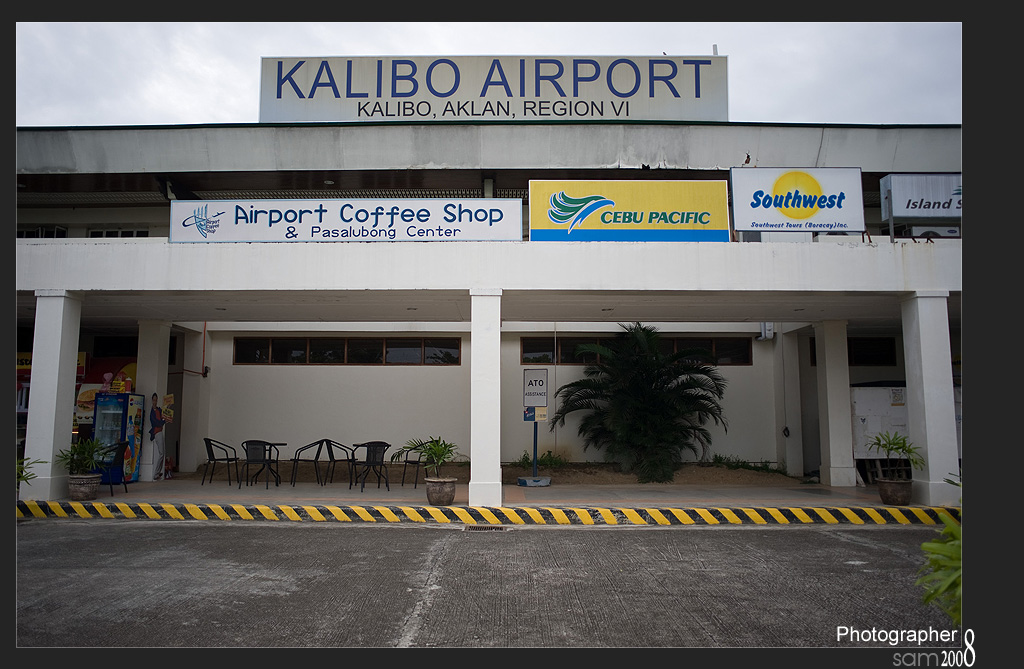 Kalibo Airport by maybe3u