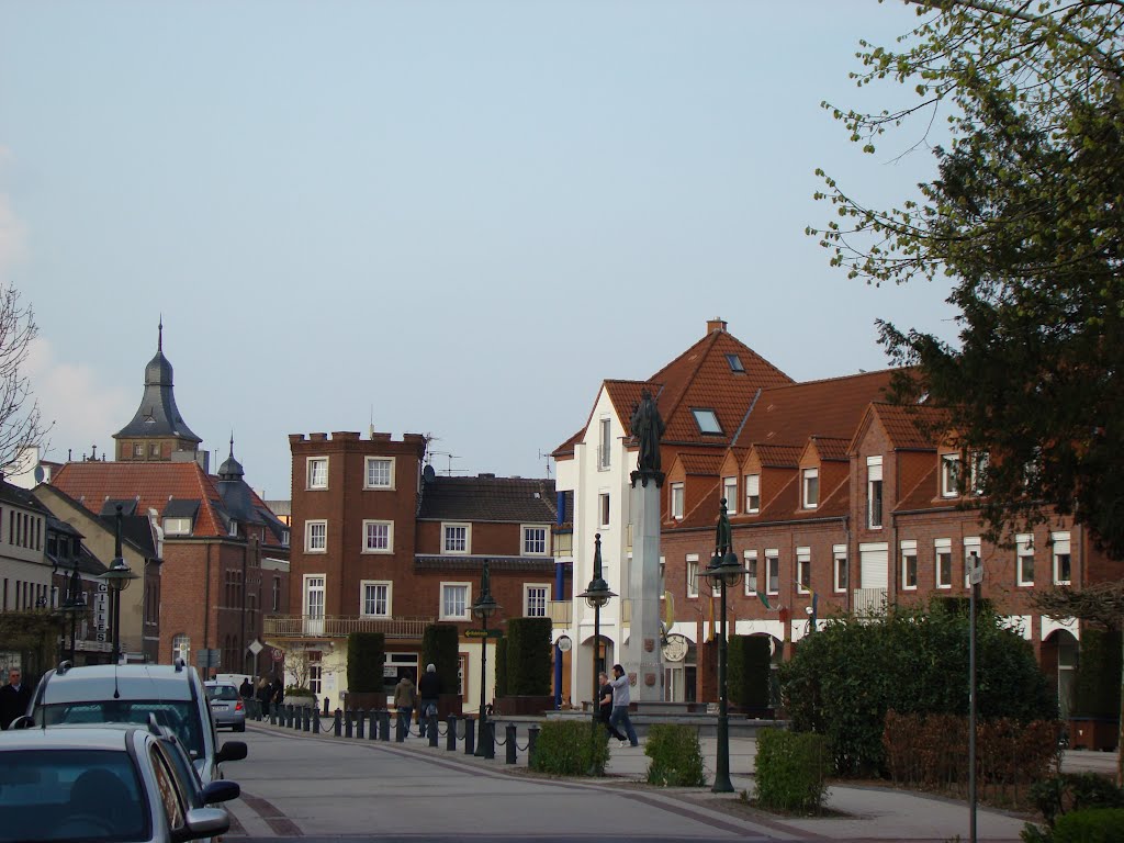 Kevelaer St. Klara Platz. April 2012 by DortmundWestfalica