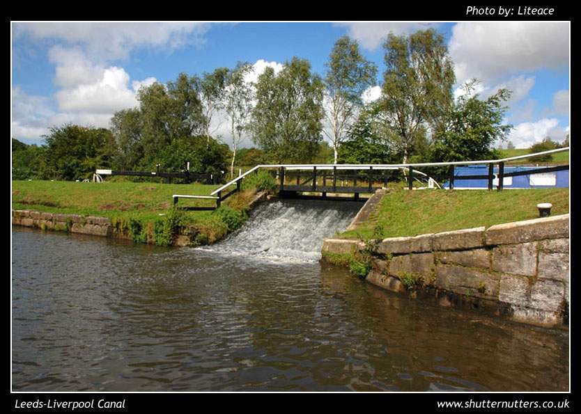 Dean Lock Shute by www.ShutterNutters.co.uk