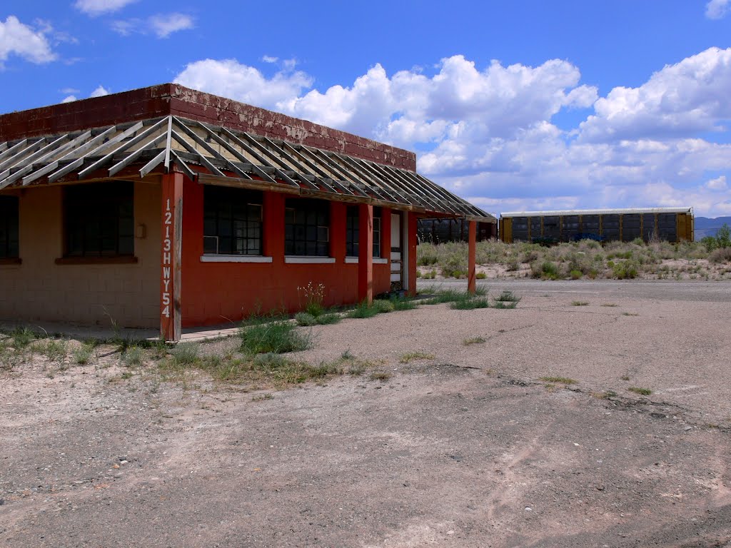 1213HWY54, Carrizozo, New Mexico by J.gumby.BOURRET