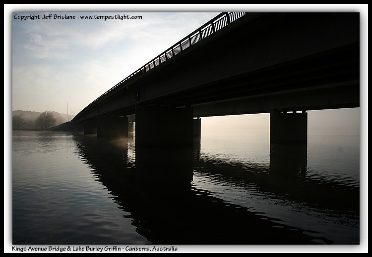 Kings Avenue Bridge & Lake Burley Griffin by tempestlight