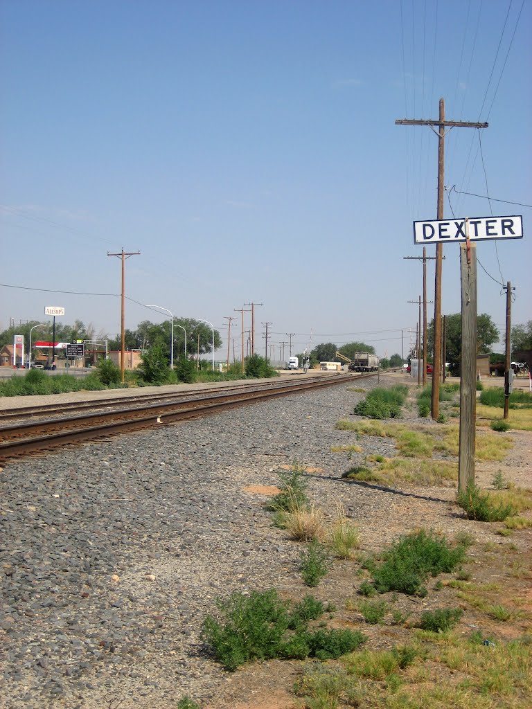 Dexter railway, New Mexico by J.gumby.BOURRET