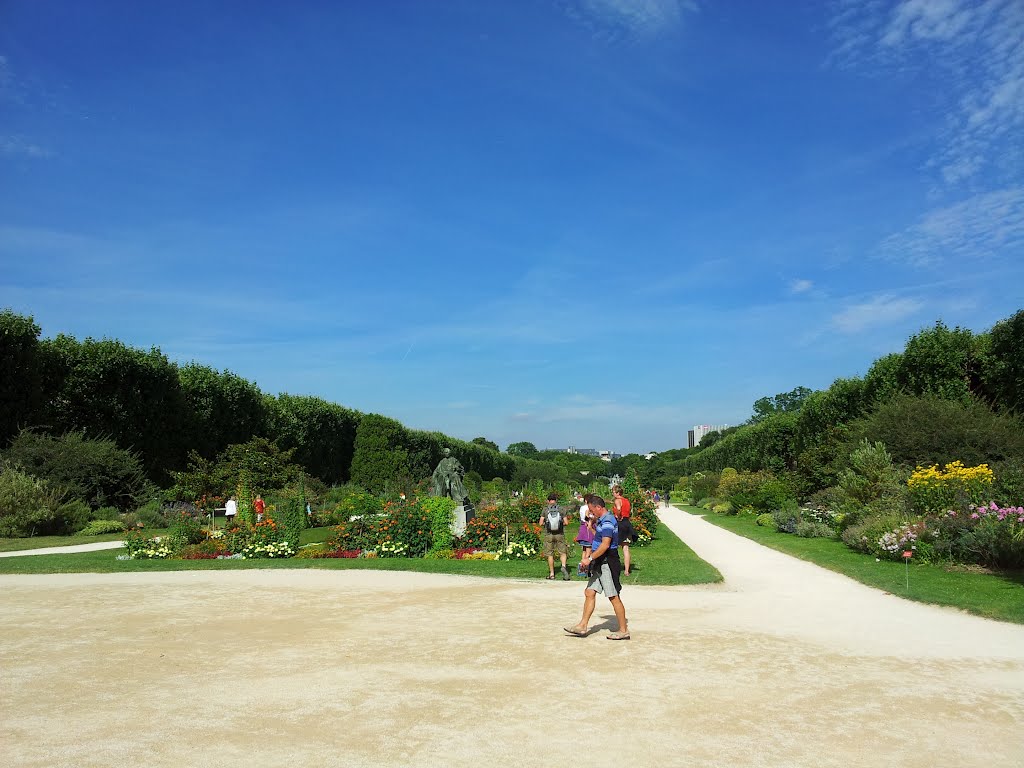 Jardin des Plantes by Flashouilleur Fou