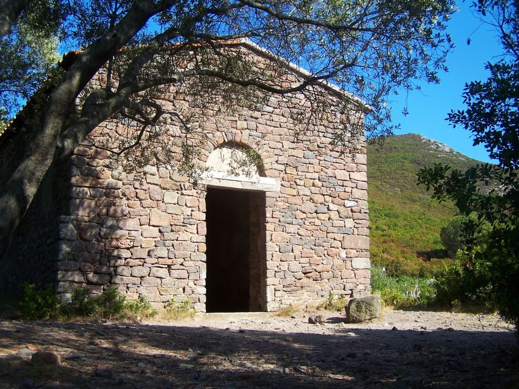 Capraia - loc. La Piana - chiesa di S.Stefano by Guardia di Porta