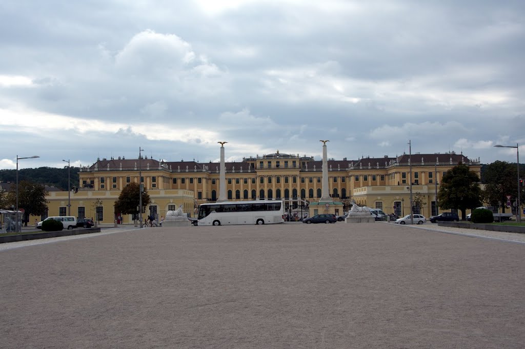 Pałac Schönbrunn by Robert JZ