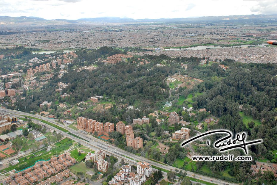 Foto aérea cerros de Suba by Foto Rudolf S.A.