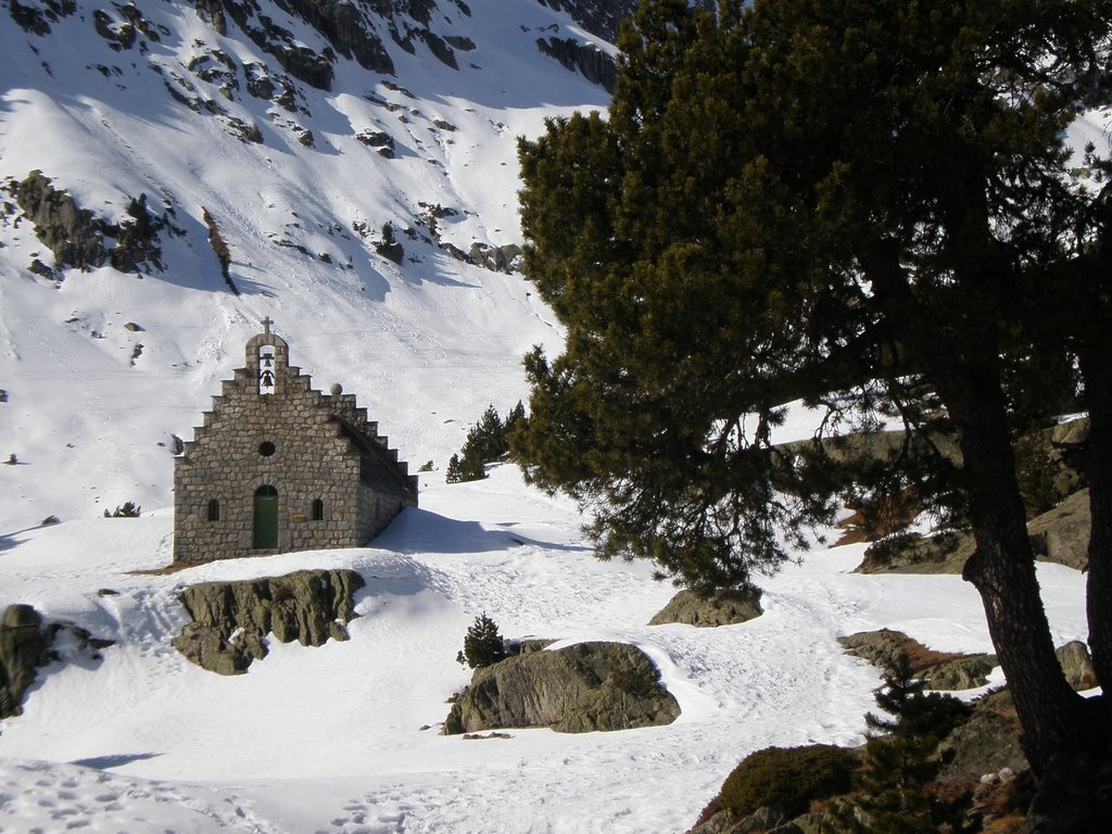 chapelle refuge wallon by charlegan