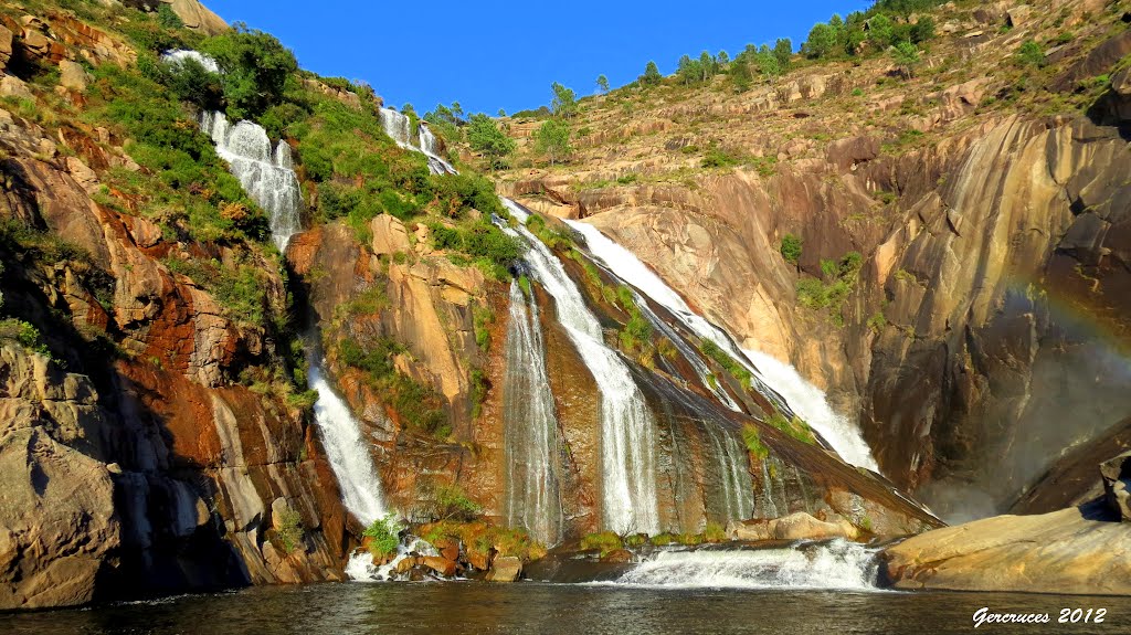 Augas de Galicia - Fervenza do río Xallas by Germán Cruces