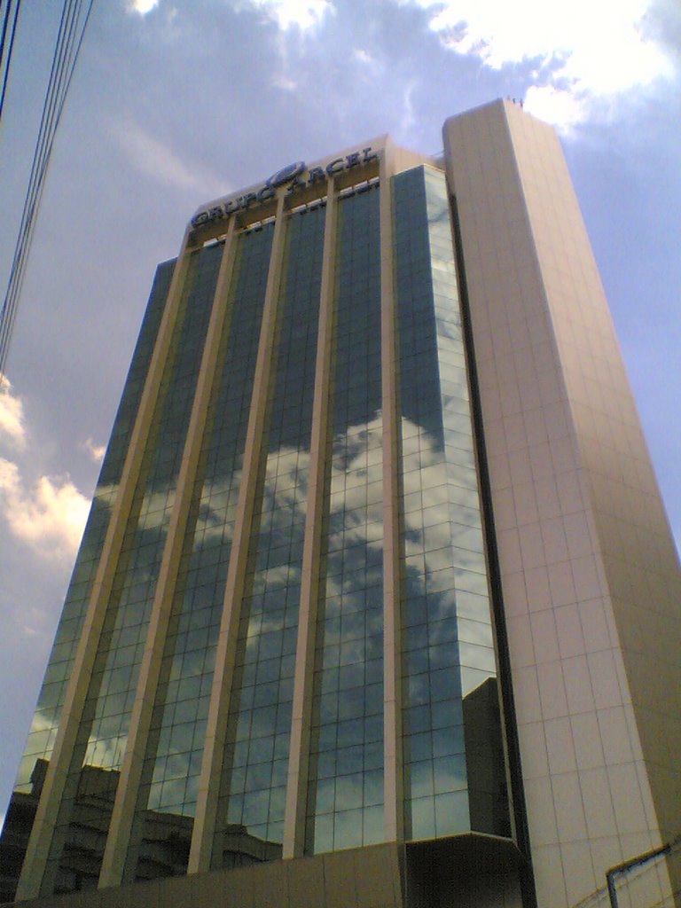 Edifício Grupo Arcel (CelPlan 6º Andar) by isp