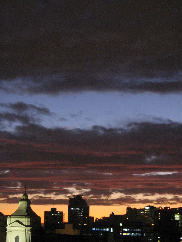 Vista Nocturna Centro de Santiago by xello66