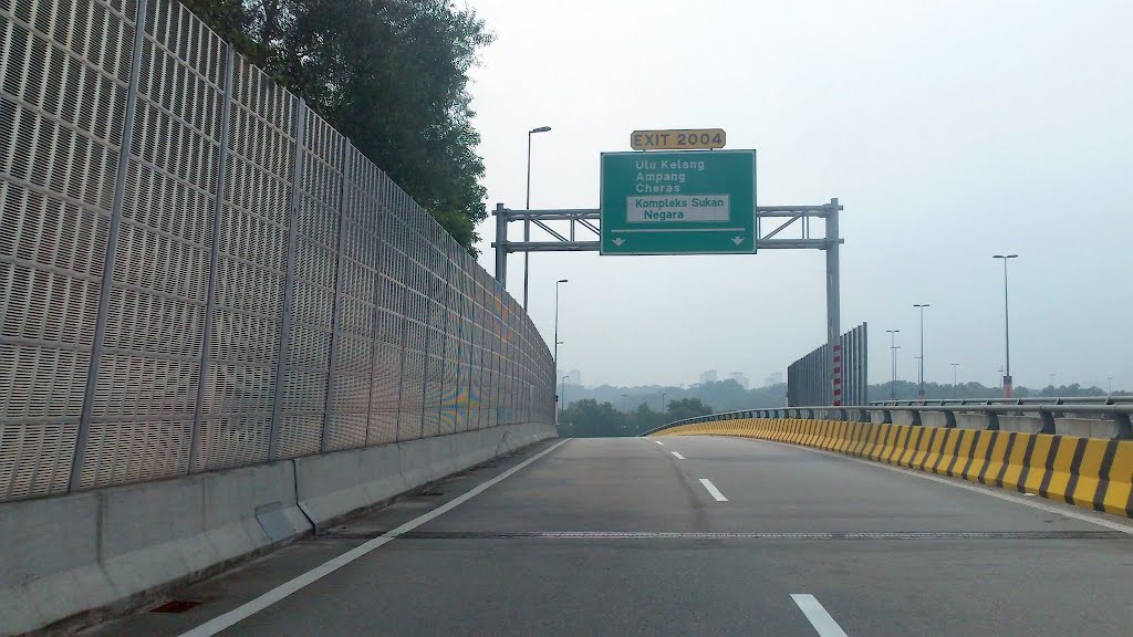 MAJU Expressway - Lebuhraya KL - Putrajaya by asanov