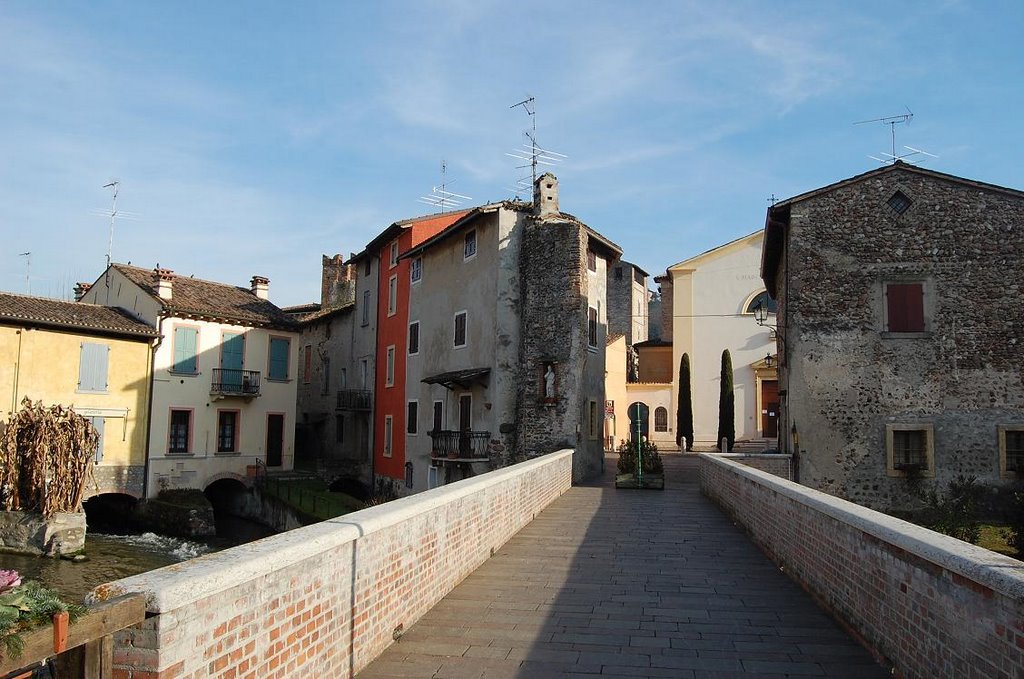 Borghetto by Carlo Vivi