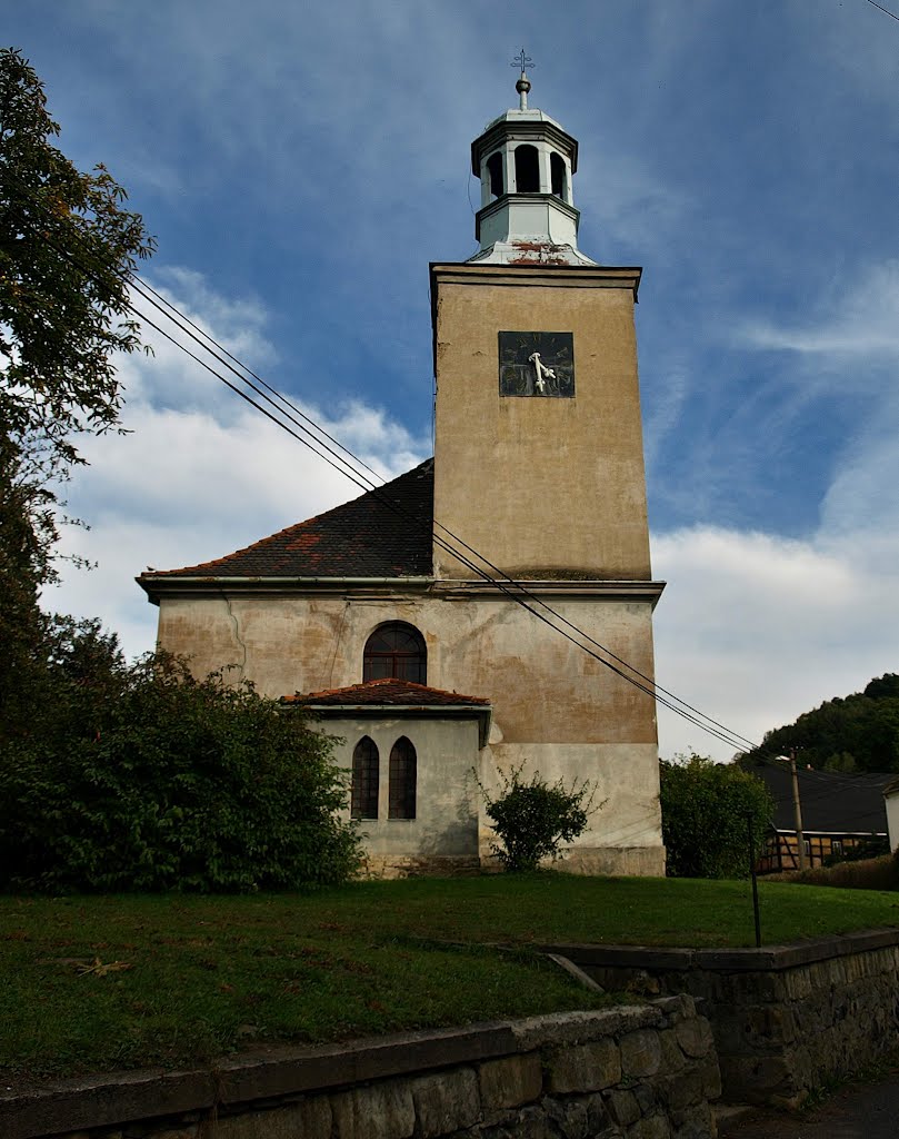 Těchlovice-kostel Stětí sv. Jana Křtitele by metol